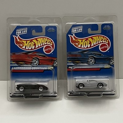 Hot Wheels Lamborghini Countach Lot Of 2 |