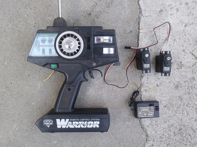 RARE Vintage DYMOND Warrior RC Remote Control Transmitter Controller rx/tx servo