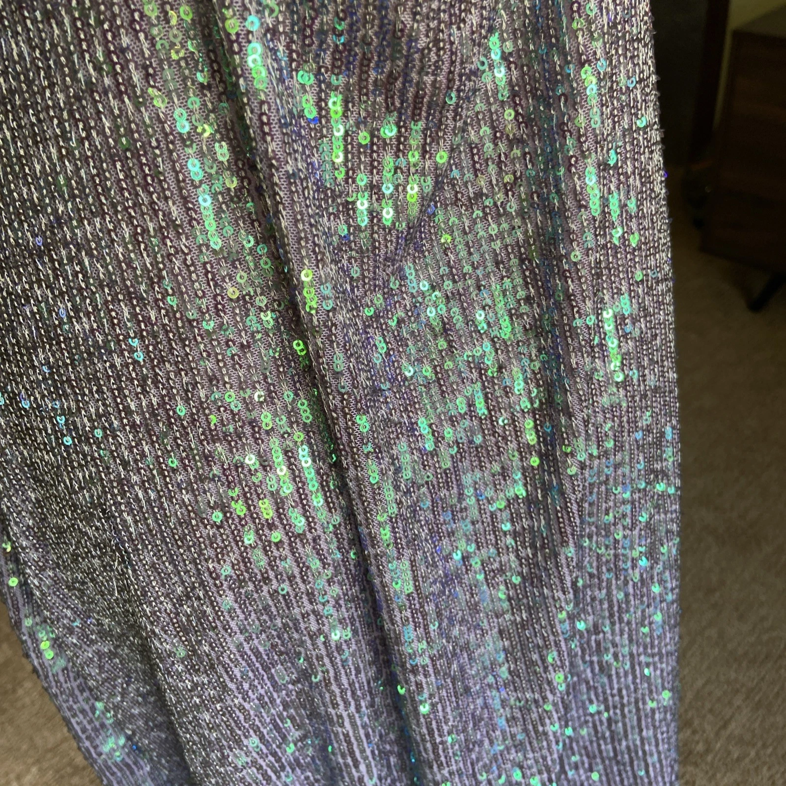 UNDERCOVER Abito da sera e pigiama Victoria's Secret grande lilla viola e blu con paillettes