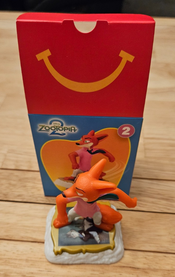 McDonald’s 2025 Zootopia Happy Meal Toy - Nick Wilde #2 (New In Box)