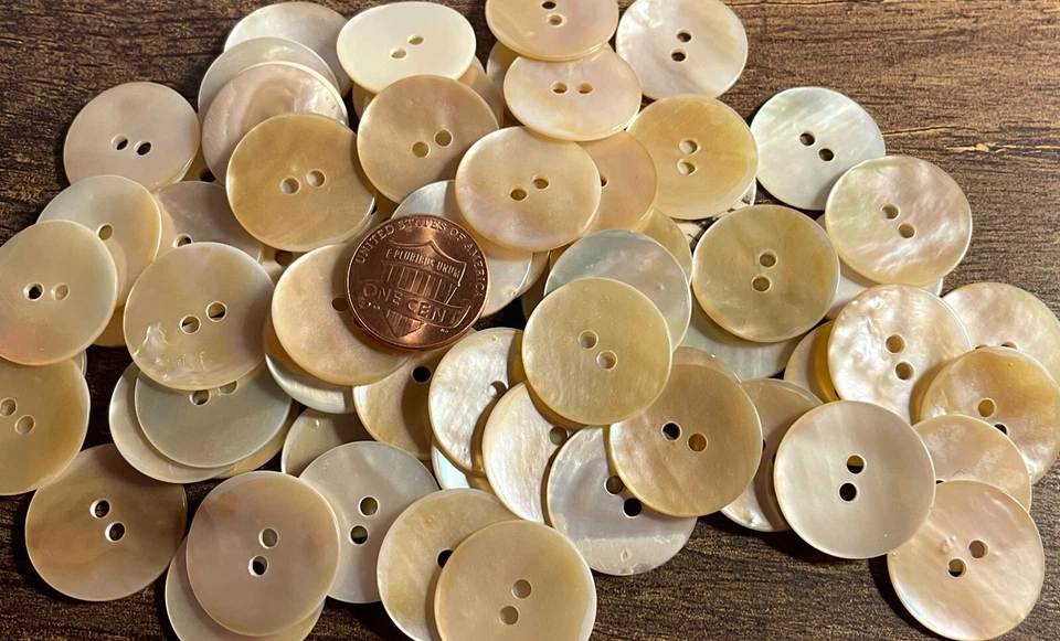 6 Iridescent Dyed Beige Tan Natural River Shell MOP Buttons 20mm 13/16" 12788 - Image 2 of 4