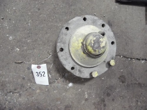 R49841 Hub 8 Hole Fits John Deere 310 s/n 237998-, 310A, 310B s/n -700147, 401D