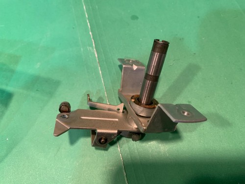 Dual 1019 Vintage Stereo Turntable Parting out-Platter Shaft Housing and Bearing
