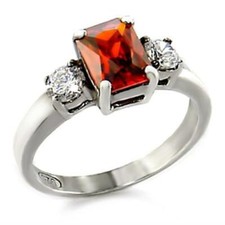 LOAS826 - High-Polished 925 Sterling Silver Ring with AAA Grade CZ in Garnet
