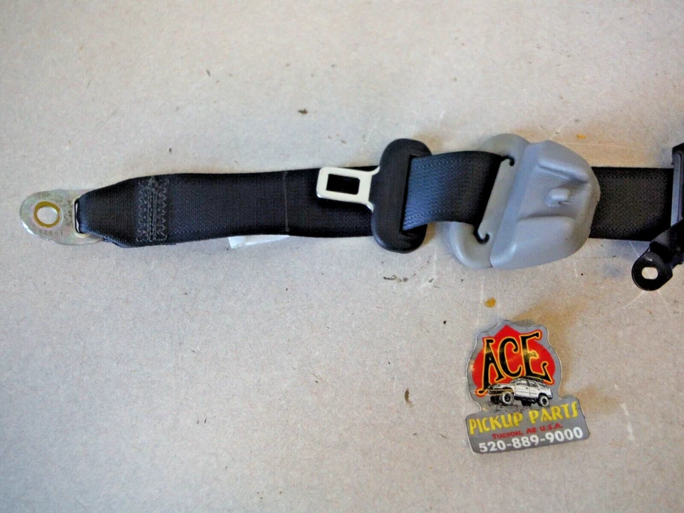 12-15 Scion iQ LEFT DRIVER Side Rear Seat Shoulder Belt OEM — 第 3/4 张图片