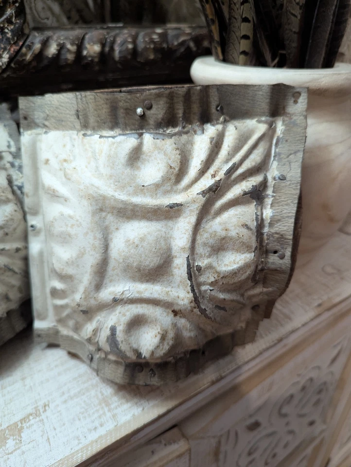 Bloque de esquina, salvamento de estaño Foto 3 de 4