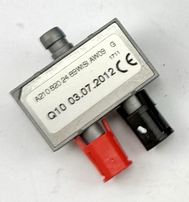 06-14 Mercedes W164 ML350 CL550 GL550 S600 S63 GPS Antenna Splitter Duplexer OEM