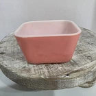 pink vintage pyrex 501 B refrigerator Dish