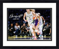 Framed Paige Bueckers Dallas Wings Signed 16x20 Dribbling Photo w/2025 ROY Insc