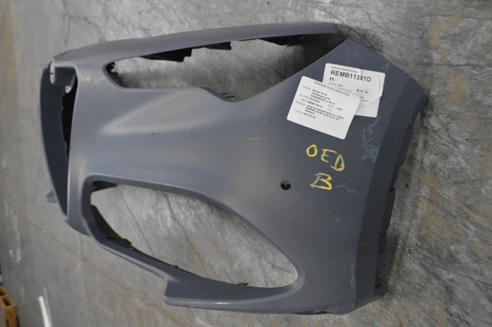 2018 2019 2020 2021 2022 2023 2024 ALFA ROMEO STELVIO FRONT BUMPER COVER OEM 全新 — 第 2/4 张图片