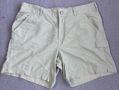 Columbia Sandy River Cargo Tan Shorts Women Size 8 Or 6L Omni-Shade UPF 30
