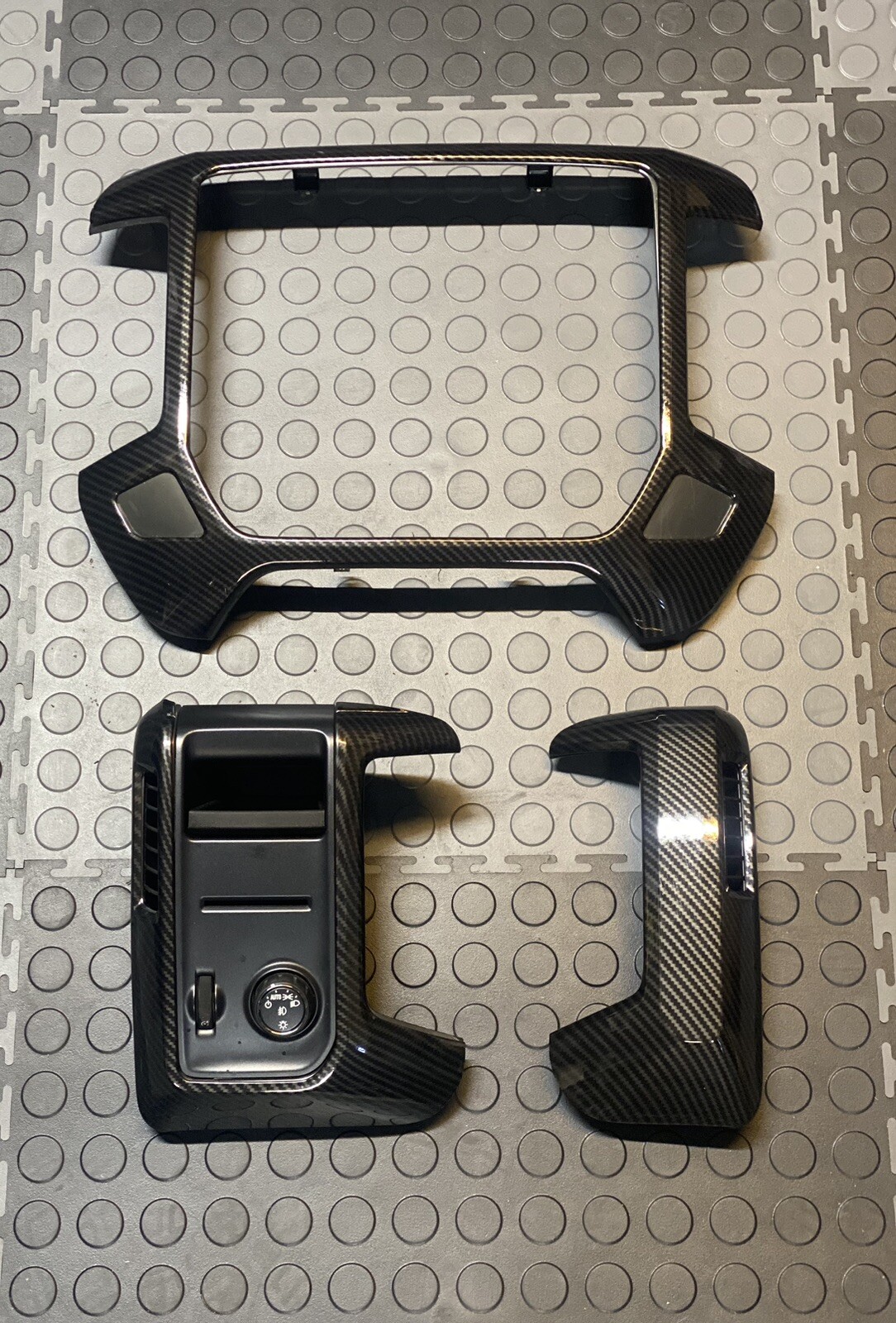 Picture 1 of 10
