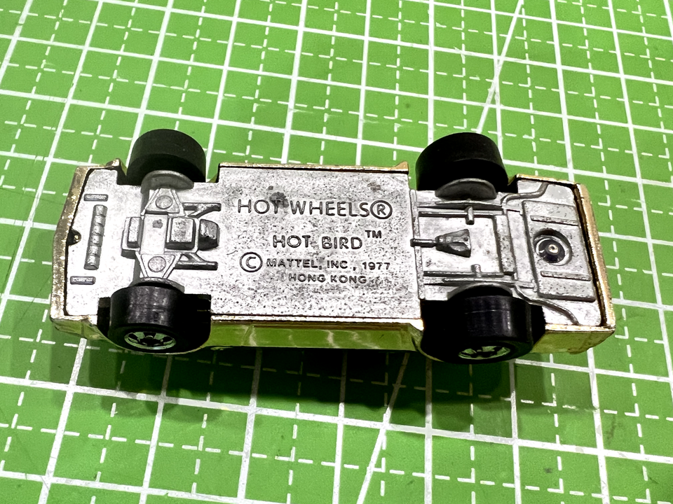 HOT WHEELS Hot Bird Trans Am Gold Chrome 1977 Golden Machines Hong Kong