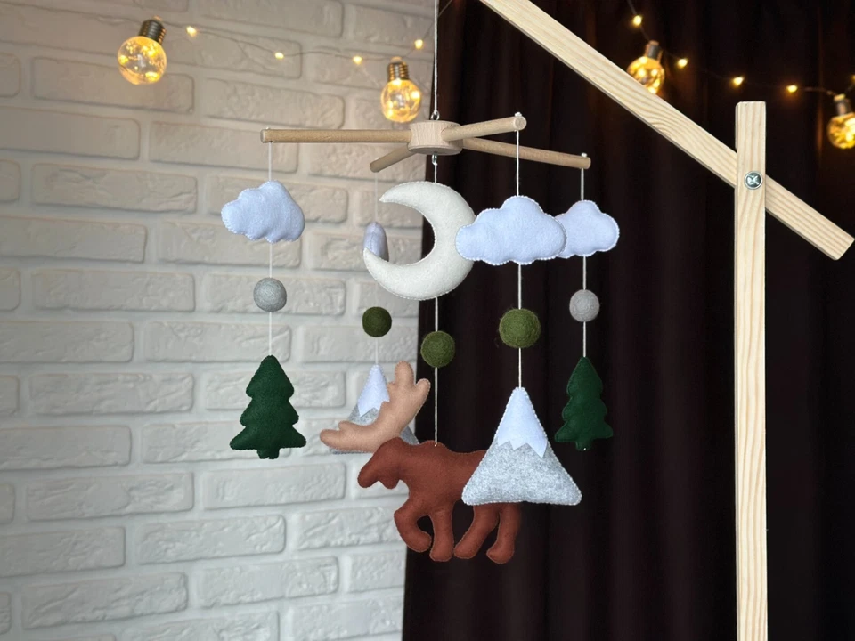 Bebé móvil Bosque bebé móvil guardería móvil alce montaña móvil bebé Foto 2 de 4