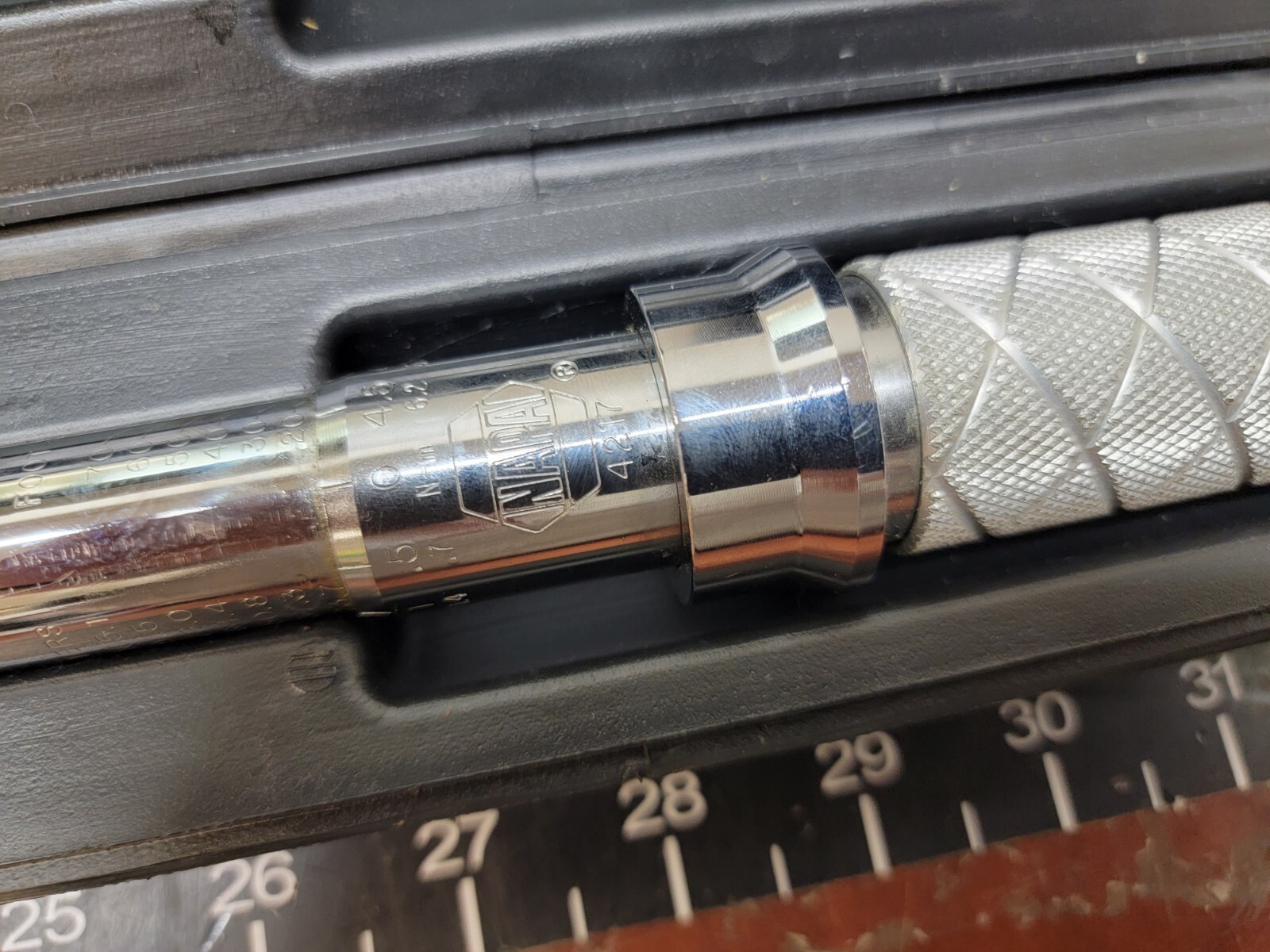 Napa Tools 4217 1/2'' Drive Click Style Torque Wrench w/ Case cx eBay