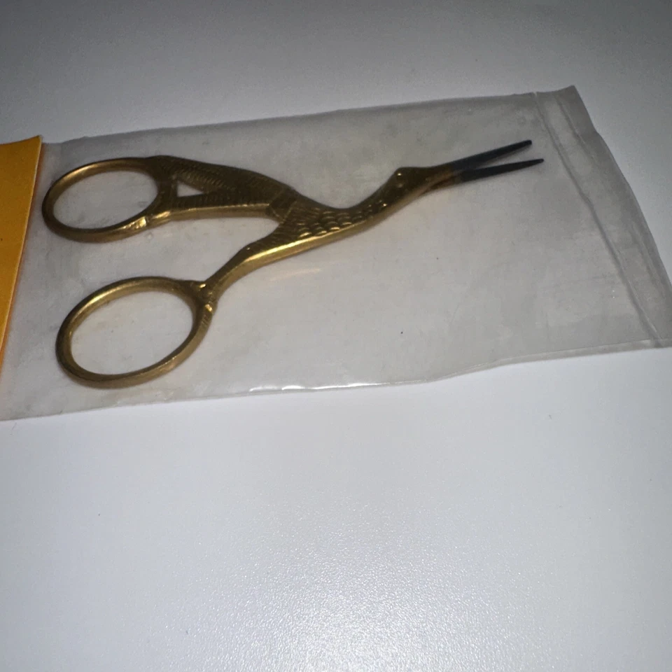 Heron Crane Stork Bird Sewing Embroidery Gold Tone Scissors Marked Pakistan - Image 3 of 4