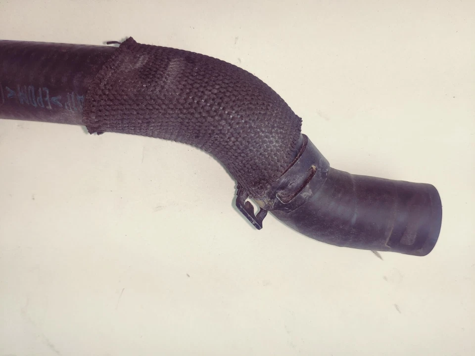 Mercedes-Benz C 230 2007 radiador de agua manguera de refrigerante C14 Foto 2 de 4