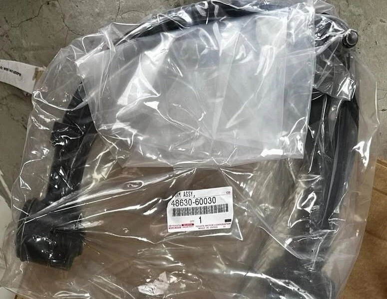 Juego de brazo superior suspensión delantera genuino Toyota Land Cruiser Lexus LX450D LX570 Foto 3 de 4