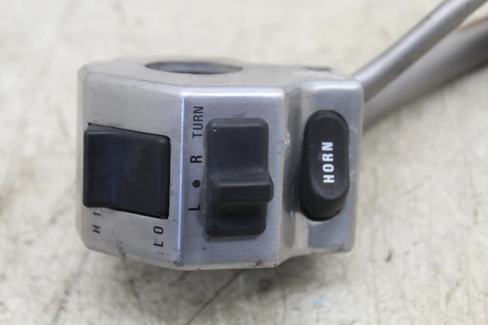 Kawasaki Vulcan 88 1993 clip izquierdo mango bocina señales interruptor k13 Foto 2 de 4