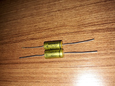 NOS Siemens B45170 6,8uF 40V - Condensatori Al Tantalio Assiali Per AUDIO - 100 Pezzi