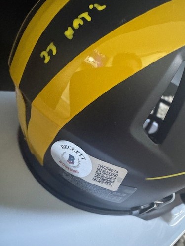 MIKE SAINRISTIL SIGNED AUTO MICHIGAN WOLVERINES MINI HELMET BGS BAS AUTOGRAPHED - Picture 4 of 5
