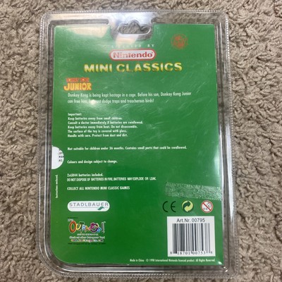 Nintendo Mini Classics -- Donkey Kong Junior (LCD games) for