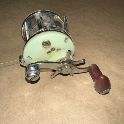 Vintage Dickson Taico #4141A Level Wind Salt Water /Trolling Reel