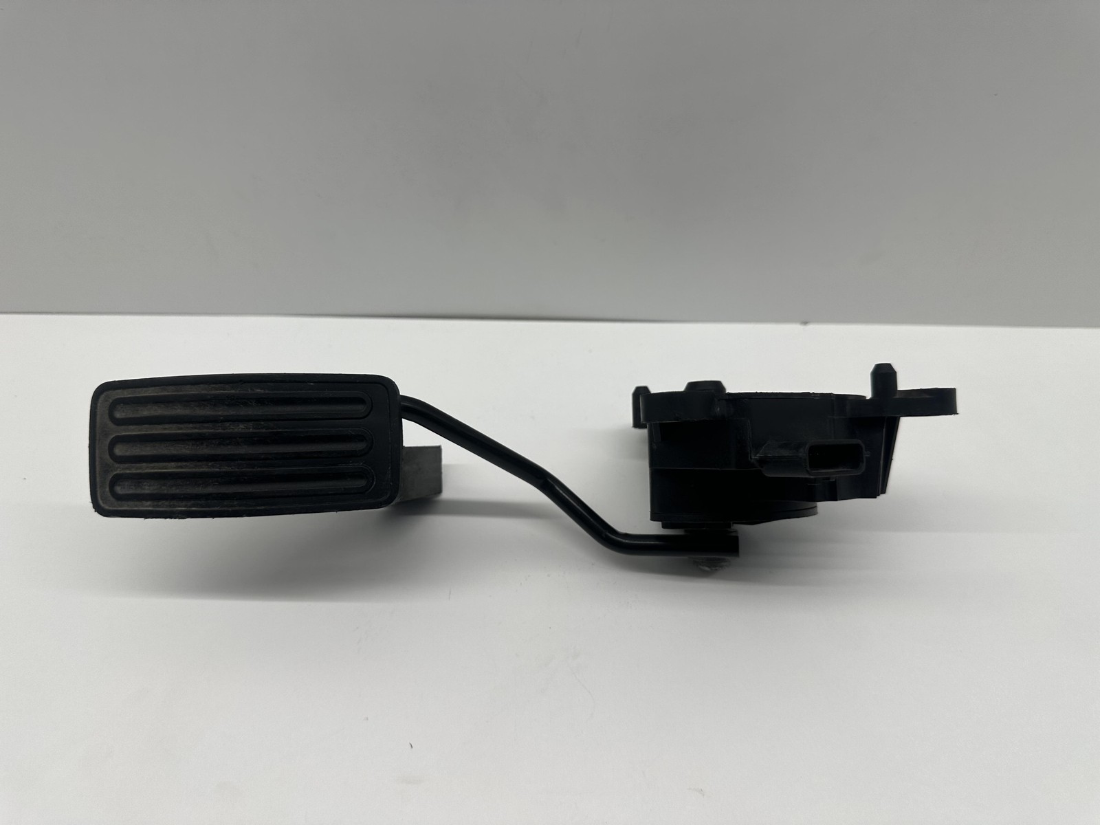 POTENZIOMETRO ACCELERATORE PER NISSAN Qashqai 1° Serie 18002JD90D (06>09)