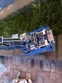 LEGO TECHNIC: Crawler Crane Retire (42042) For Parts