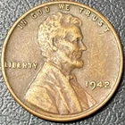 1942 Lincoln Wheat Cent • Fine to XF Extra Fine • Philadelphia Mint • Semi-Key