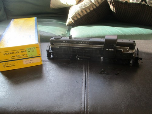 Modelos Amer 8305 NYC RS-3 (3/2/25 413) DC Hirail | Zustand: Used