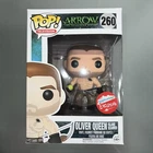 Funko Pop DC  Arrow Oliver Queen (Island Scarred) Fugitive Toys (Exclusive) #260