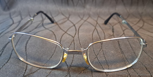 Vintage Folding Reading Glasses +2.75 with Case – Compact Pocket Readers