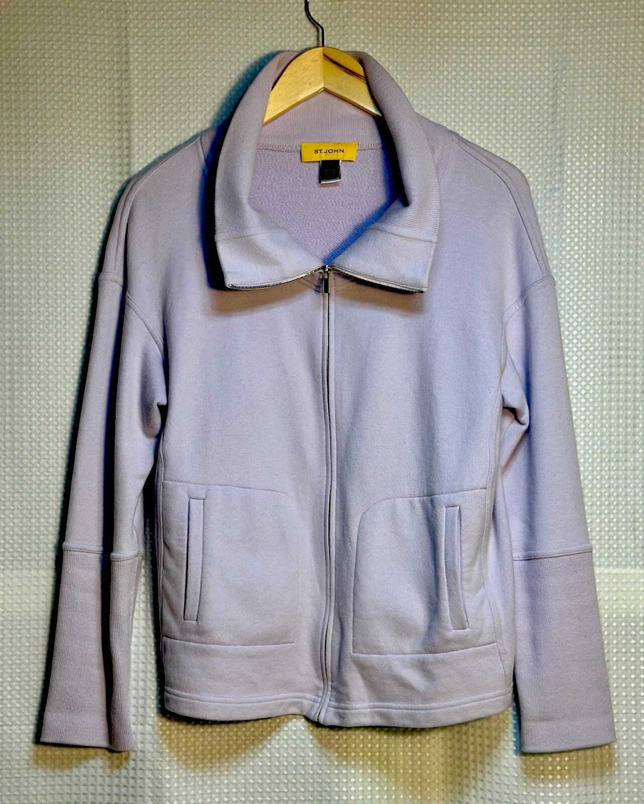 St. John yellow label zip up knit cardigan/jacket, Size S, excellent condition