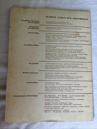 Das Goldene Tanzalbum Für Die Fūgend (Band 1) Sheet Music Book - Picture 9 of 9