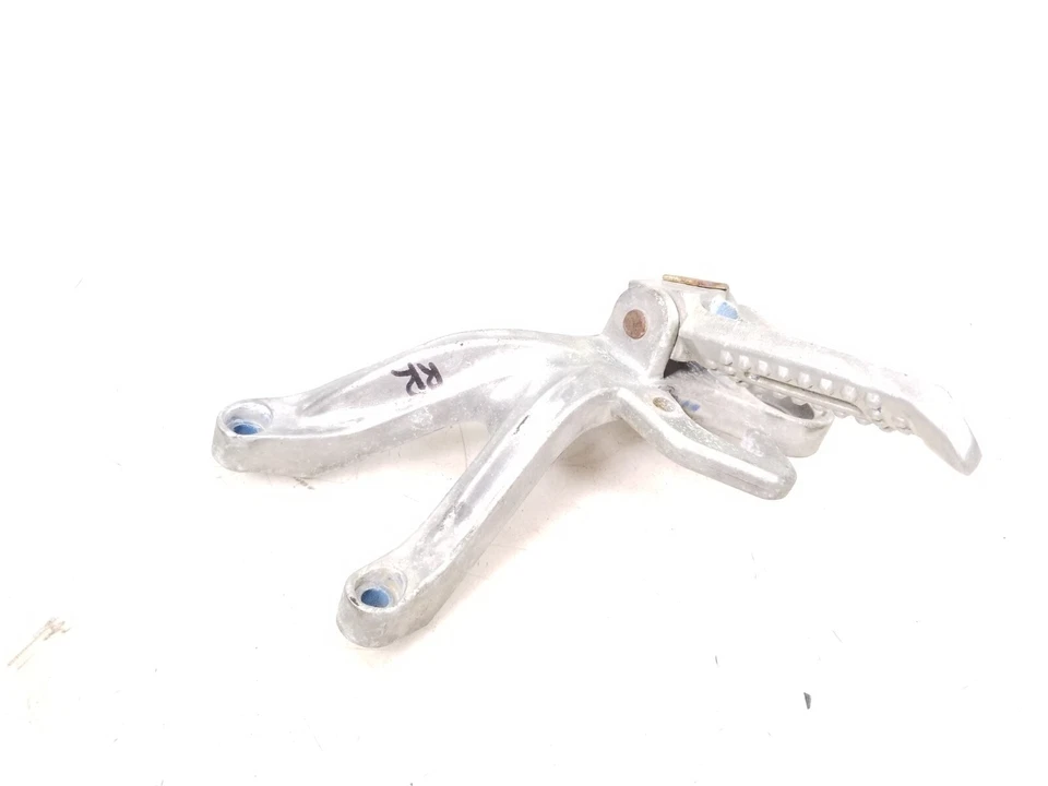 Hyosung GT650R GT 650 2015 Comet reposapiés trasero derecho pasajero reposapiés y montaje Foto 3 de 4