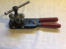 Compact Flaring Tool