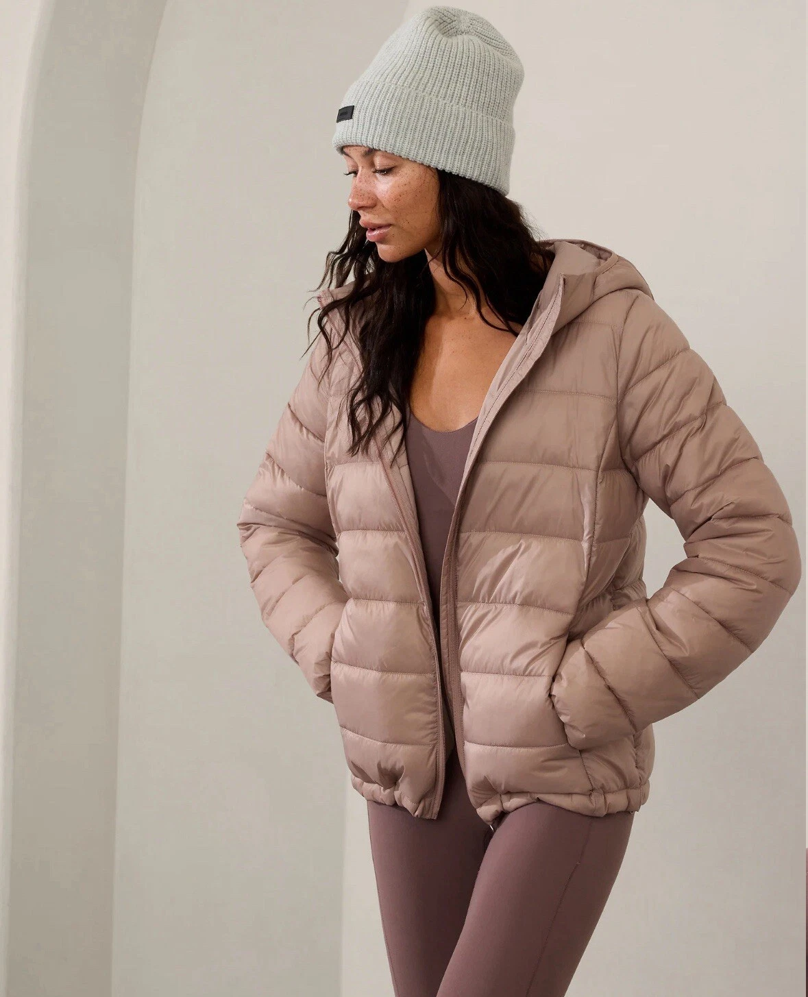 Athleta S SMALL Aire Puffer Jacket Hood Sandstone Lightweight Down Coat PACKABLE