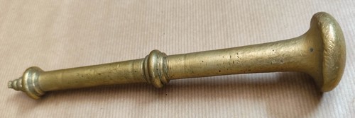 Mano de mortero en bronce siglo XIX