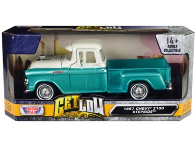 1957 CHEVROLET 3100 STEPSIDE PICKUP LOWRIDER TURQUOISE 1/24 BY