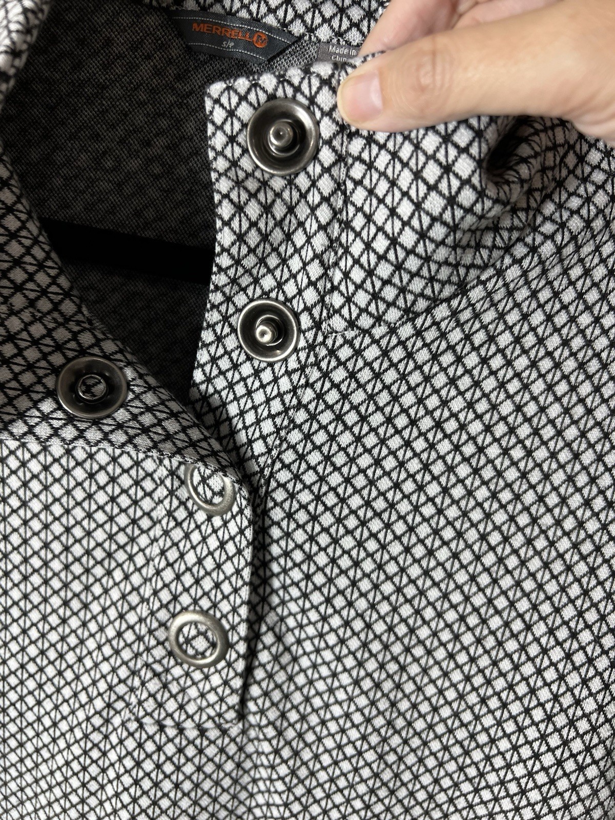 Merrell Indira Snap Placket Pullover Black And Wh… - image 10