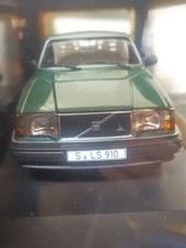 Minichamps Volvo 240 GL 1/18 Edition, to 702 units, Green Metallic, Un,