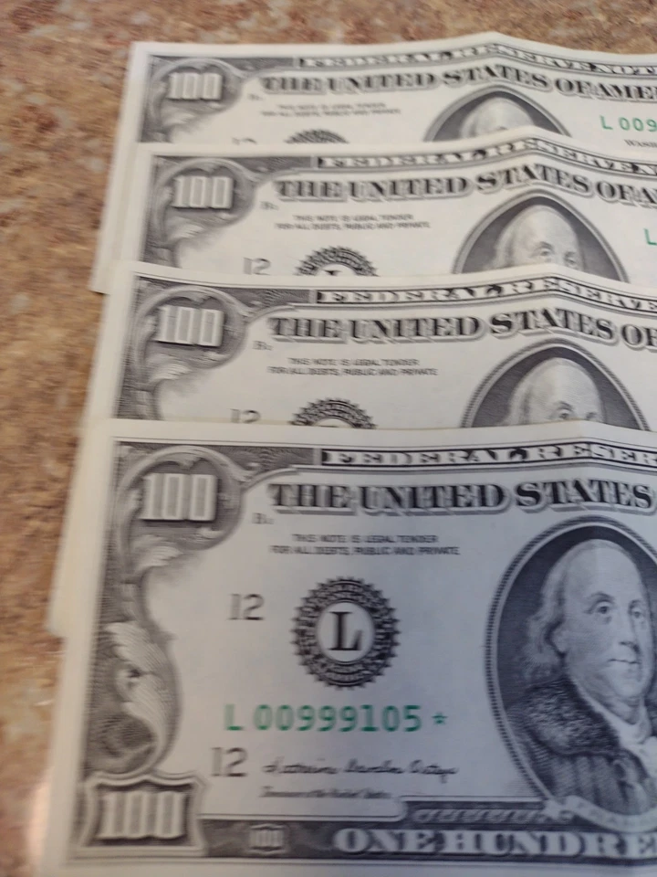 ✯FOUR Consecutive 1981 $100 Hundred Dollar Federal Reserve STAR NOTES ✯ Rare - Image 4 of 4