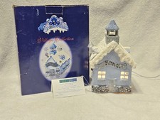 Encore Snowville Village Collection School of Knitting