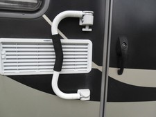 Klappbare Einstiegshilfe f&uuml;r Wohnmobil und Wohnwagen