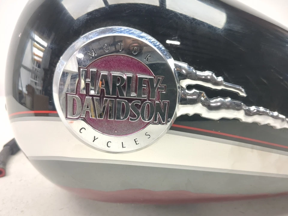 Бензобак бак бензобак 98-06 Harley Ultra Classic Electra Glide FLHTCUSE - Изображение 2 из 4