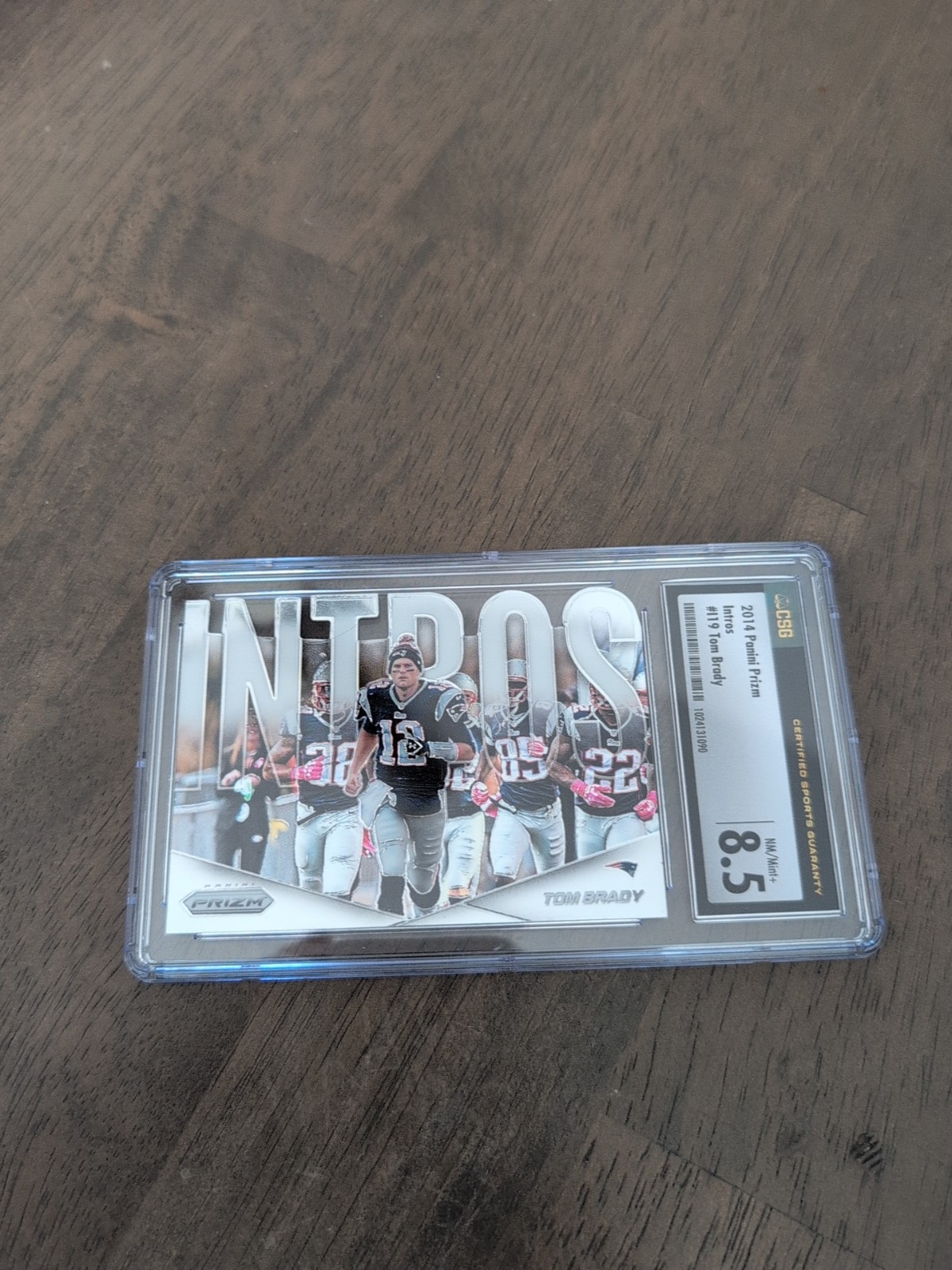 2014 PANINI PRIZM Tom Brady Patriots Insert #I19 Intros Prizm Die Cut CSG 8.5