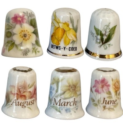 Vintage Fingerhüte März Juni August Blumen Fingerhut plus 3 andere Fine Bone China,