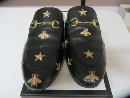 GUCCI Princetown Bees & Stars Embroidered Mules Black Leather Blogger SZ 41! - Foto 4 di 8