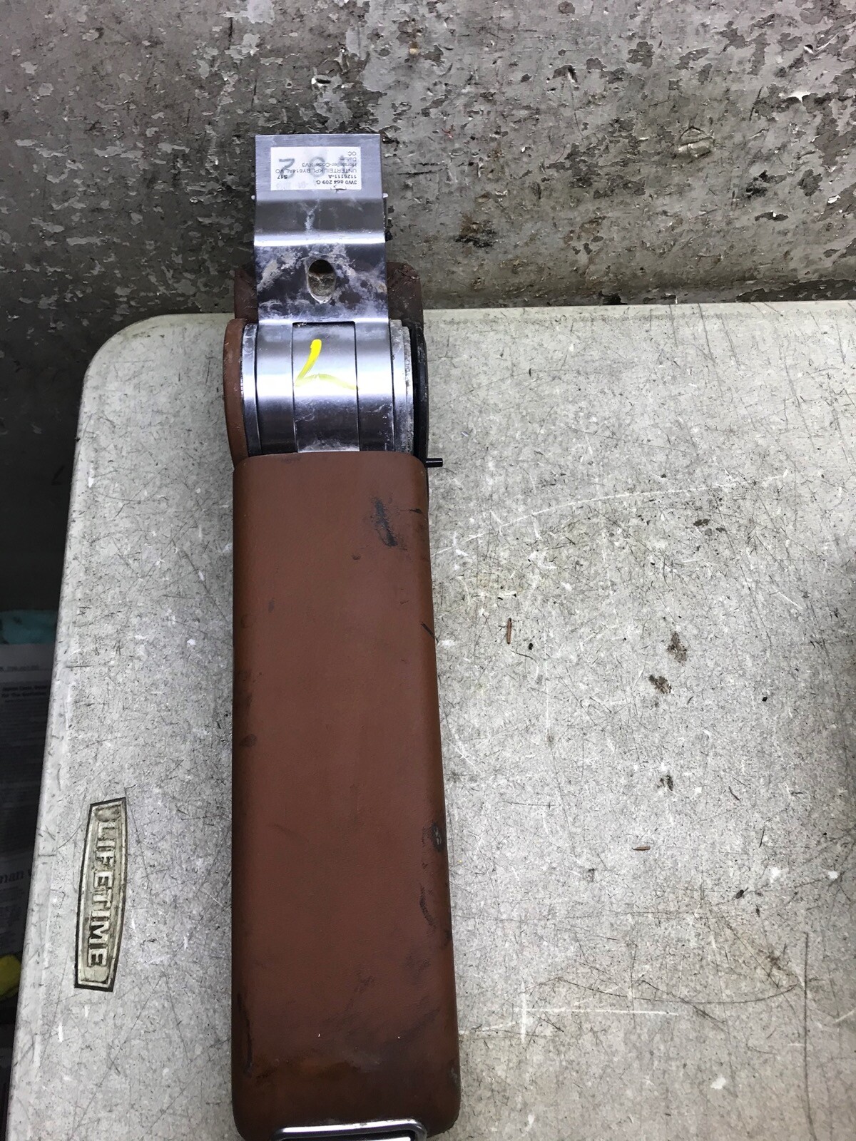 13 14 15 16 17 18 Bentley GT Left Driver Armrest Flood Damage 